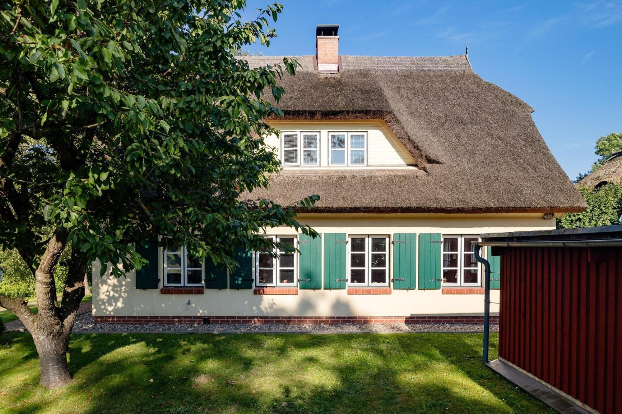 Ferienhaus Preetz 1A - Idylle Unter Reet Burtevitz Eksteriør bilde