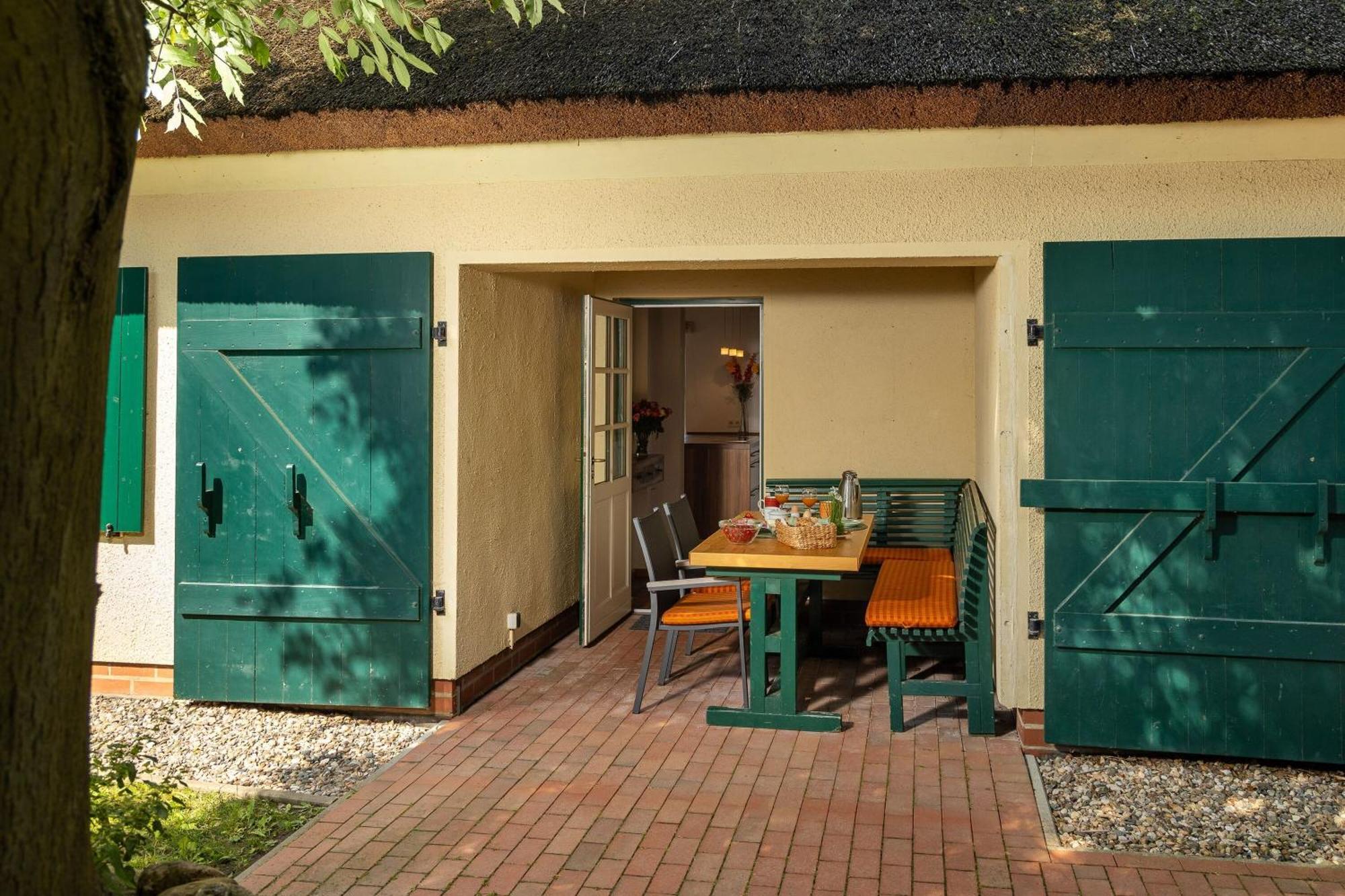 Ferienhaus Preetz 1A - Idylle Unter Reet Burtevitz Eksteriør bilde