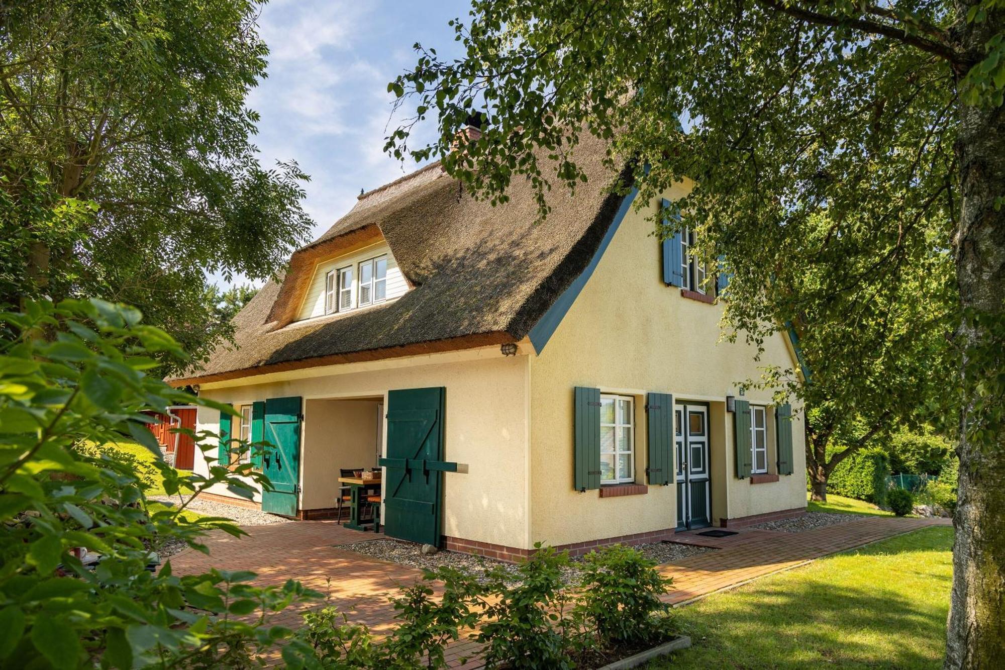 Ferienhaus Preetz 1A - Idylle Unter Reet Burtevitz Eksteriør bilde