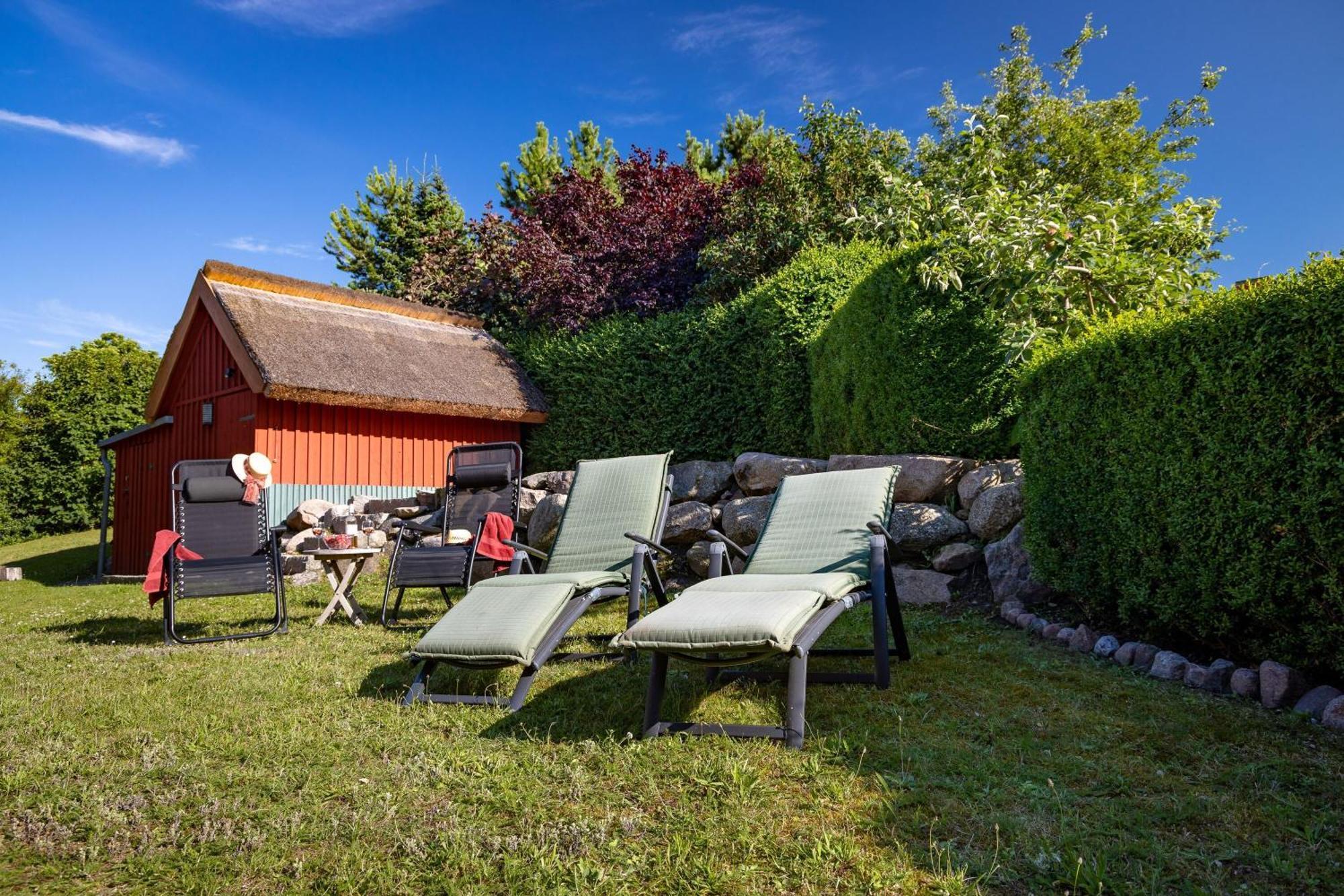 Ferienhaus Preetz 1A - Idylle Unter Reet Burtevitz Eksteriør bilde